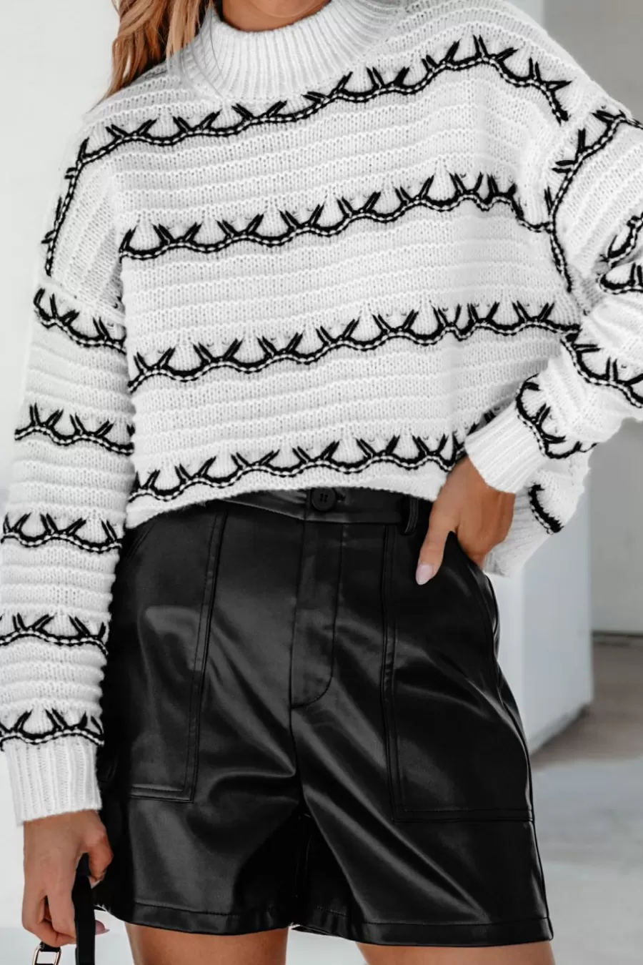 Cupshe Pull | T-Shirt & Débardeur*Pull à Col Montant Avec Rayures En Fil De Fer Barbelé Blanc