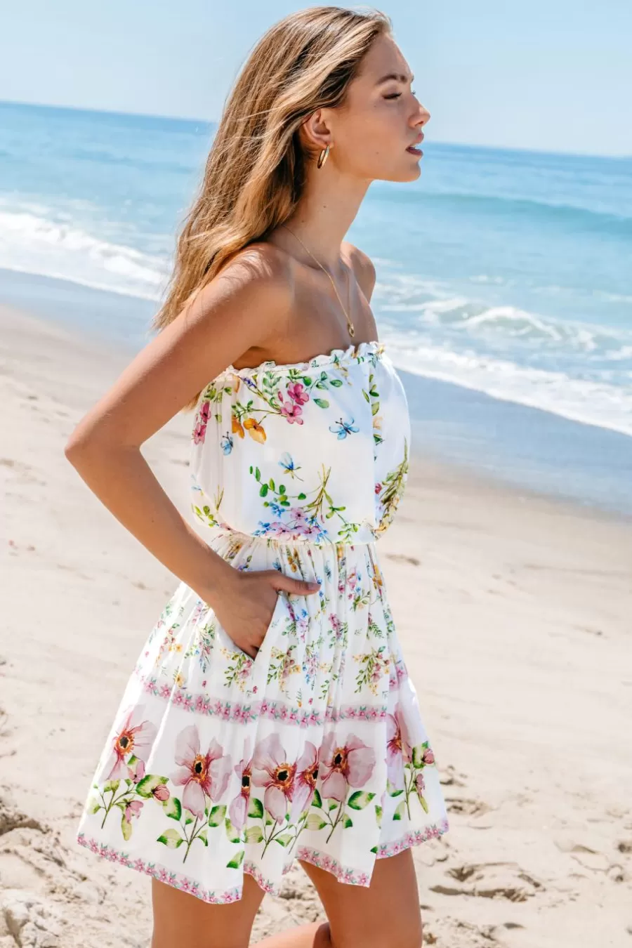 Cupshe Robe De Plage | Robe Courte*Robe Courte Avec Taille à Nouer à Imprimé Floral Blanc
