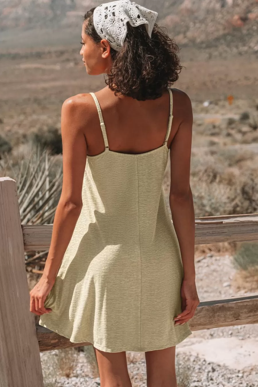 Cupshe Robe De Plage | Robe Courte*Robe Courte Sans Manches Avec Col Carré En Jersey Kaki