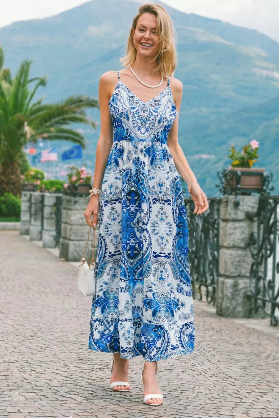 Cupshe Robe De Plage | Robe Trapèze*Robe Maxi Avec Poches à Imprimé Paisley Bleu